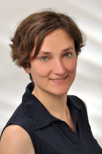 Tanja Pr&uuml;ll